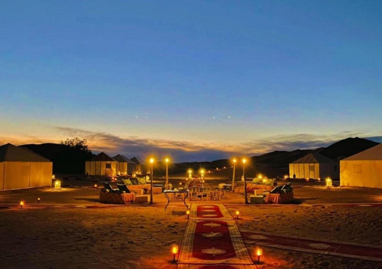 Fantastic Luxury Camp Hotel Merzouga Bilik gambar